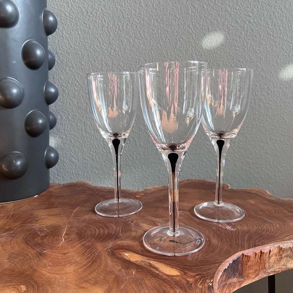 Black Intermezzo Orrefors wine glasses set of 3